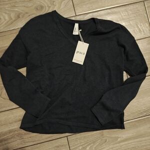 Pact Women's V-Neck Long Sleeve Top in Dark Charcoal